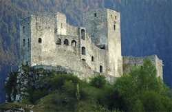 Burg Streno